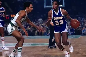 单节独得32分有多难？NBA仅6人达成，甜瓜上榜，乐福险破克莱纪录图片