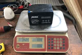 才知道！超威、天能、旭派的石墨烯电池，都能用几年？哪个品质高图片