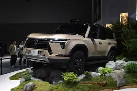 雷克萨斯GX登场，售价公布，全部采用2.4T混动引擎，顶配版88.8万图片