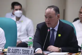 菲亲美派察觉到了什么，军方公开表态，逼政府关上与华对话大门？图片