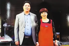 1993年，浙江女子给3名小乞丐30元路费，20年后乞丐拿一百万报恩图片