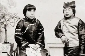 珍贵清朝老照片，李鸿章访问德国，与“铁血宰相”俾斯麦合影图片