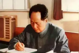 1966年，毛泽东秘密前往滴水洞，临走前：还是要走，真是身不由己图片