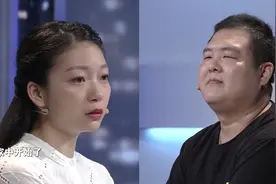 女孩跟婆婆吵架，丈夫为给母亲出气，直接对妻子暴揍，妻子：离婚图片
