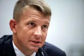 黑水公司预言两岸统一时间，大陆空飘气球飞越台岛图片