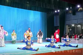 老河口市春晚节目正加紧排练图片