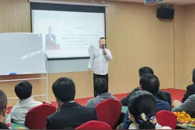 金苗康公益讲座：“伏羲九针唯一传人”王太一分享疼痛调理妙方图片