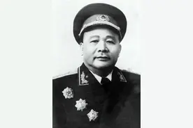 徐海东对中国革命有大功，不只是借钱，还带出一支英雄部队图片