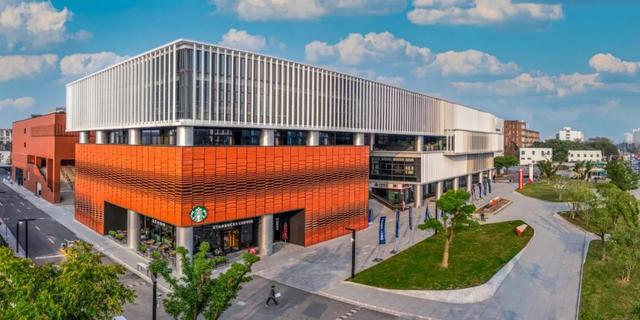 从“闵大荒”到“科创湾区”：南部科创中心视角下的闵行地区发展回顾与展望