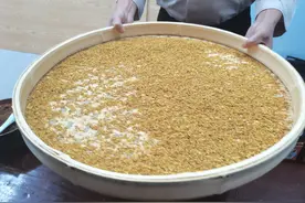 桂花糕：充满桂林气息的传统糕点图片