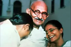 1906年，甘地决定终身禁欲，并义正词严告诉妻子，最后结局如何？图片