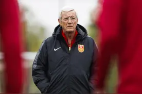 职业化以来国足主教练执教时间和年薪盘点！中国足球的钱太好赚！图片