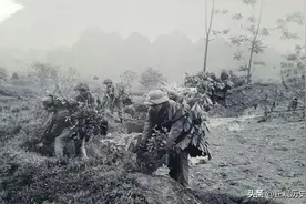 对越作战：越军炮击广西8小时，千名越军趁机侵入，突进4公里图片