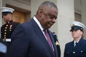 司马南：五角大楼鬼打墙，美国防长失踪丑闻曝光！谁当替罪羊？图片