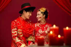 梦见自己结婚，揭秘梦中婚礼的寓意图片