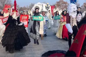 “索菲亚公主”现身哈尔滨太阳岛雪博会，开启冰雪巡游之旅图片