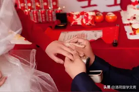为什么订婚结婚不隔年，老传统有什么说法图片