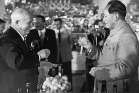 中苏绝交内幕：主权原则问题不能让！家长式作风不能涨！图片