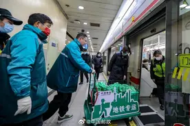 上海地铁，也开始“不务正业”了图片
