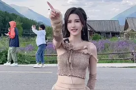 列表第一位，这个夏天陪你来一场说走就走的旅行～#vlog #毕业旅行视频封面