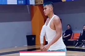 当球场上遇到这种“霸气”选手，应该怎么打？#决胜新赛季视频封面