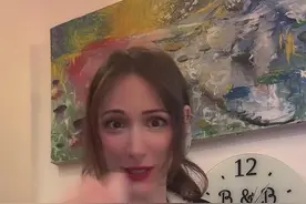 意大利手势都是什么意思？ #这操作都看傻了#老外真会玩 #跨国婚姻 #看见闪光她力量 @DOU+小助手视频封面