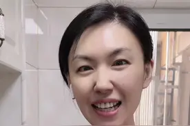 盲人妈妈是怎样炒菜的呢？#生活 #女性成长 #妈妈咪呀 #厨艺 #一定要看到最后 #王蕾蕾 @抖音短视频视频封面