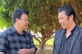 王老板去到湛江看鱼塘，没想到遇到一个比他还精的老板。@笑哭不得-阿天 #钦州王老板 #鱼塘老板 #王师虎视频封面