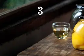 你喜欢吃黄桃干吗？夏日居家小零食，一看就能学会！#拦不住的夏天 #美食趣胃计划视频封面