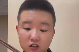 今天吃@高芋芋 为我精心制作的榨菜鸡蛋面#刘英杰 #刘英杰全网蹭饭视频封面