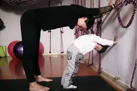 亲子瑜伽开始啦视频封面