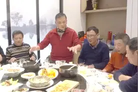 革命歌曲人人帽