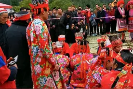 瑶族度戒（又称度师或抖筛）