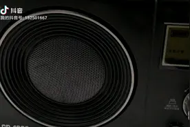 德生唯一一款支持全频道电视伴音的收音机CR—1000。