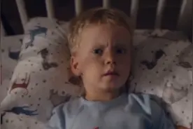 我赌你们没有看过这个电影，这真的是一个刚出生的婴儿吗？