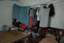 移动宽带就是让住在这么简陋的出租房，也能边刷手机，边看电视！视频封面