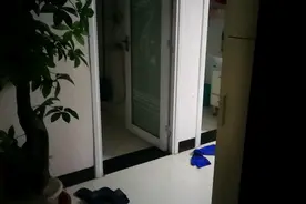 这样的小朋友，有吃就安静，而且能自带催眠效果