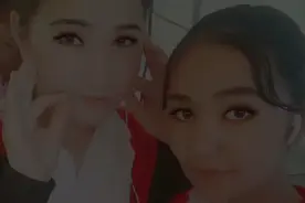 这是我的好朋友 😊😊😊😊我们两个永远在一起 💐💐?