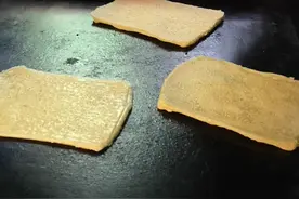来看看南充方锅盔的制作流程吧。视频封面