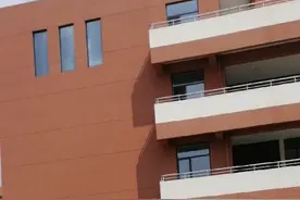 传说中的德州萱蕙中学，还在建设中。视频封面