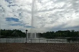 你见过带超大足球场地的免费公园吗？北京周边的，让你眼前一亮视频封面