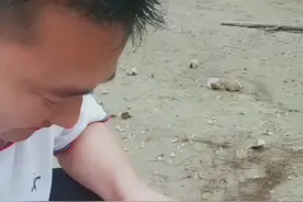火机烤蚂蟥