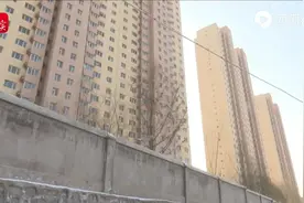 瞄准问题关键 切实为民解难 七里河区政府相关负责人走进《落实进行时》直播间图片