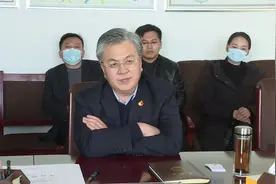 台前县长王俊海会见中铁十五局集团正局级巡视员陈文秀图片