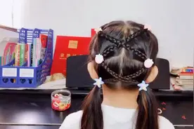 超洋气的双马尾谁不爱？青春减龄美出圈，萌妹必学