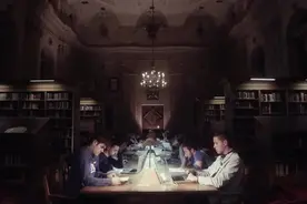 好听又沙雕！牛津大学阿卡贝拉男声合唱团，《Lady Marmalade》视频封面