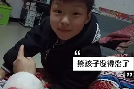 儿子半夜偷偷玩平板电脑，宝妈制定3条规矩，这熊孩子还有救吗