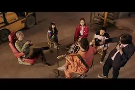 缝纫机乐队经典歌曲《都选C》，贝斯手真漂亮