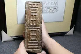 经典的汉代书法，缪篆体文字看上去深沉肃穆，韵味无穷视频封面