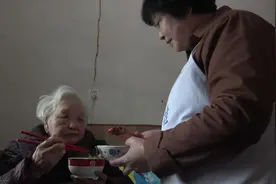 射阳：“百岁老人寻子”后续   沪苏两地媒体助力老人圆梦视频封面